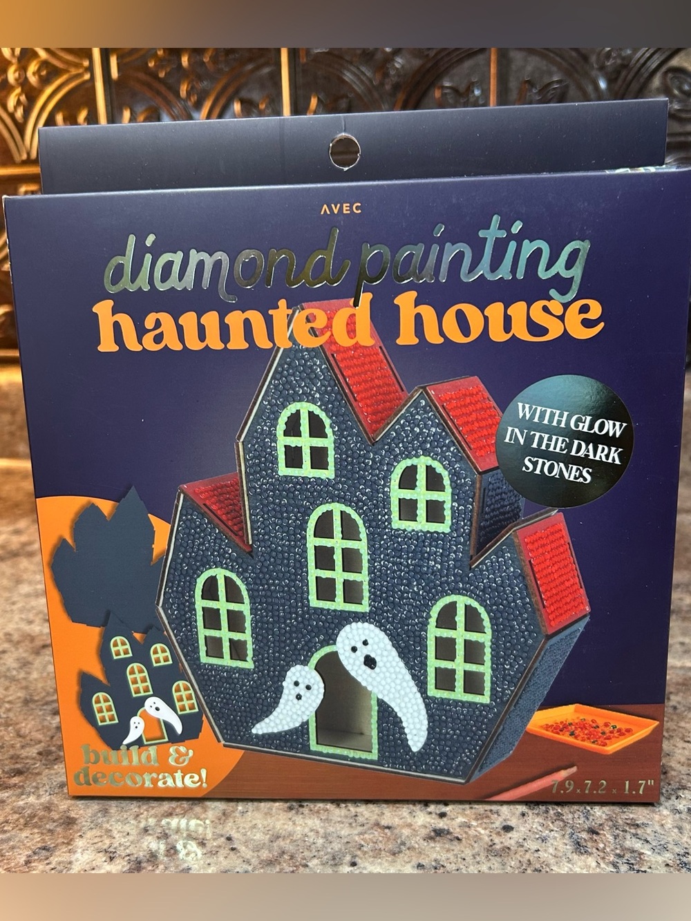 AVEC Diamond Painting Kit - DIY Build Haunted House with Glow in the Dark Stones